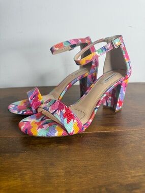 Alex Marie (7.5) sandals featuring a colorful watercolor print and a block heel